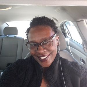 Meet your Posher, Erica